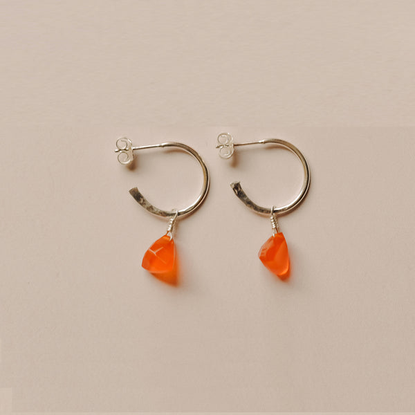 Carnelian Trilliant Hoop Earrings: Motivation